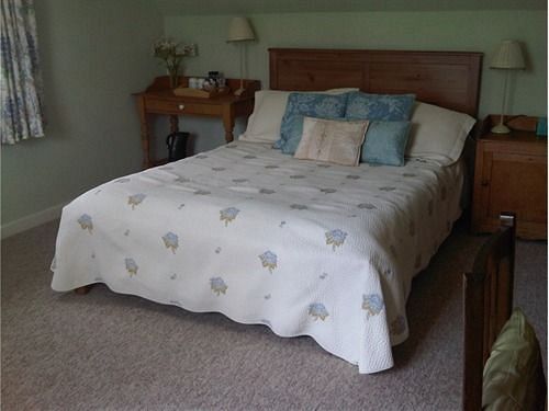 Damson Cottage B&B Lacock Exterior photo